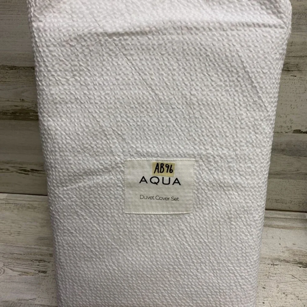 AQUA Seersucker King Duvet Cover 3 Pcs Set White New